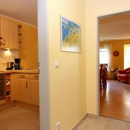 Ferienwohnung Sonja In Apartment Zingst